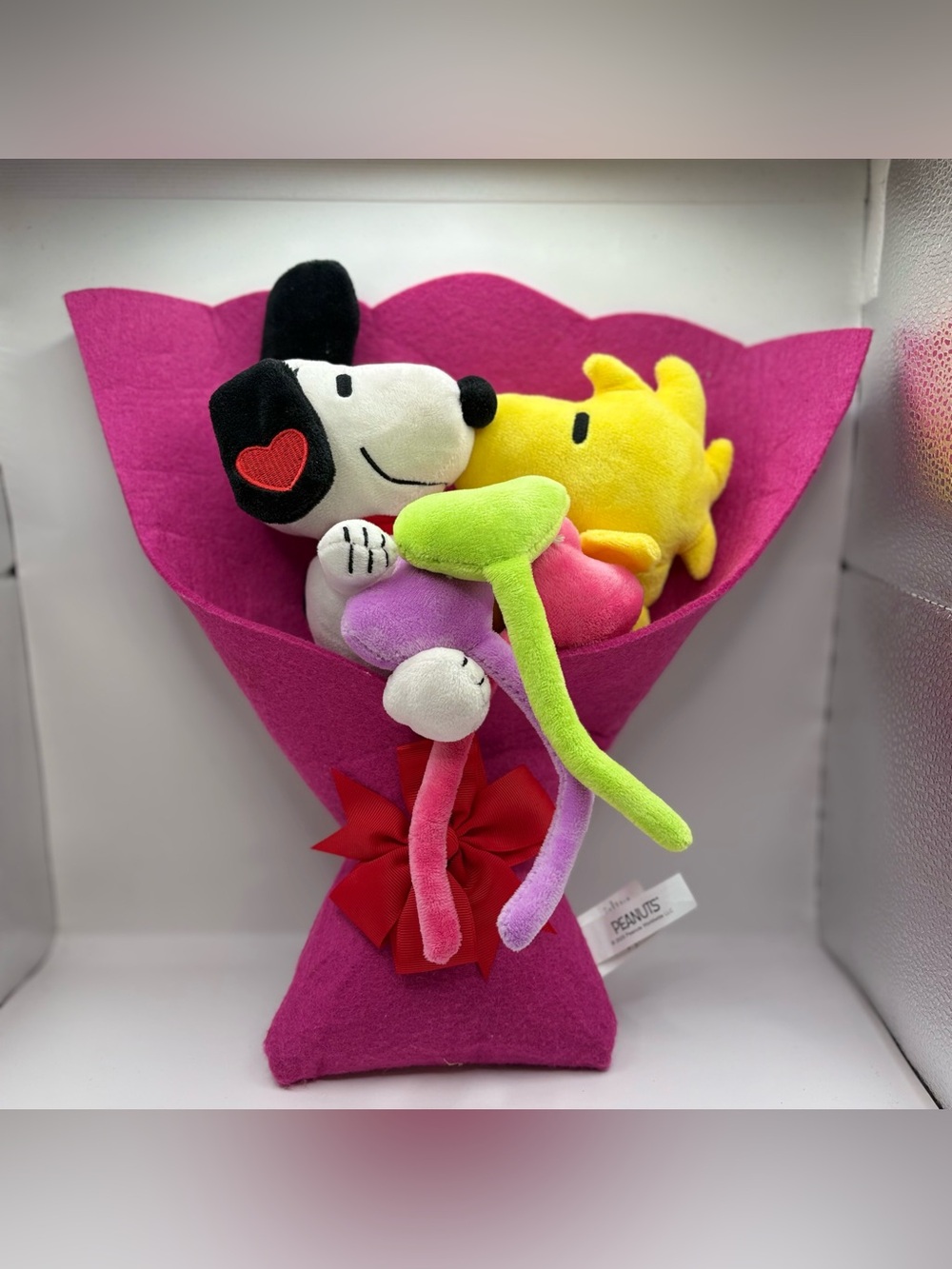 Peanuts Plush Snoopy & Woodstock Bouquet - Pink
